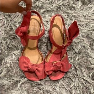 Bill Blass Anthropologie pink bow heels